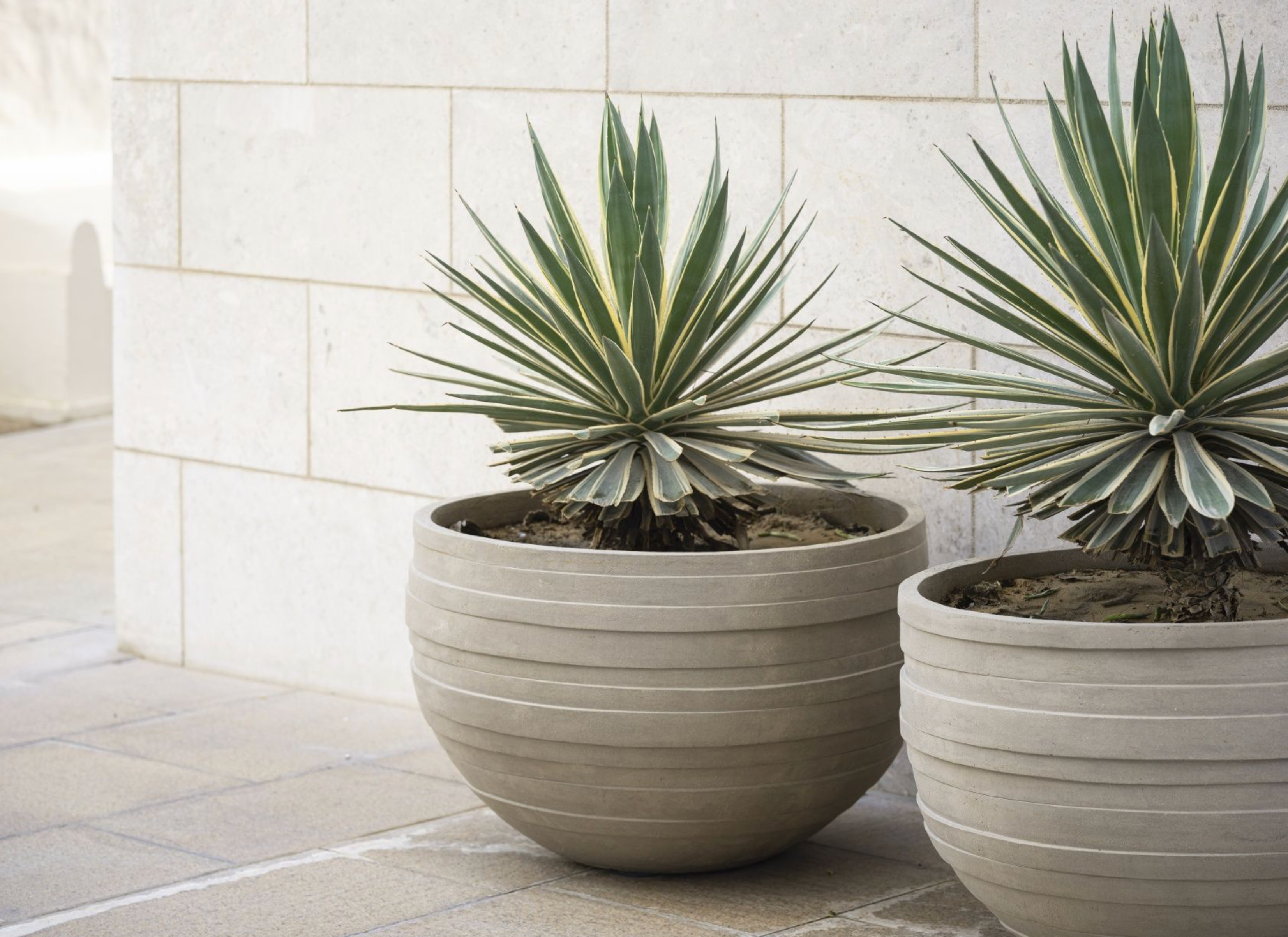 ATELIER VIERKANT Pflanzgefäße