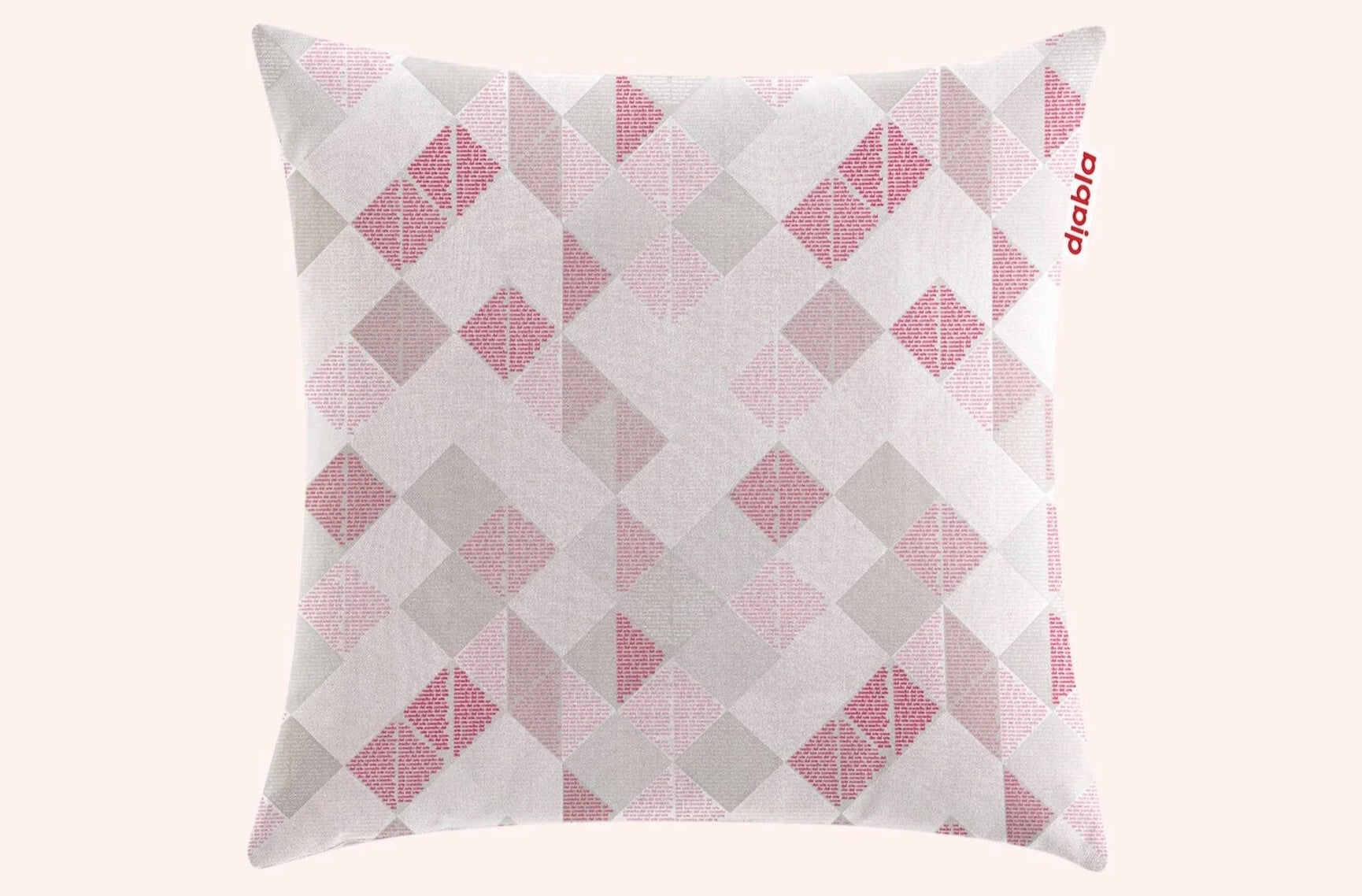 Kissen & Decken – Komfort und Gemütlichkeit für drinnen und draußen