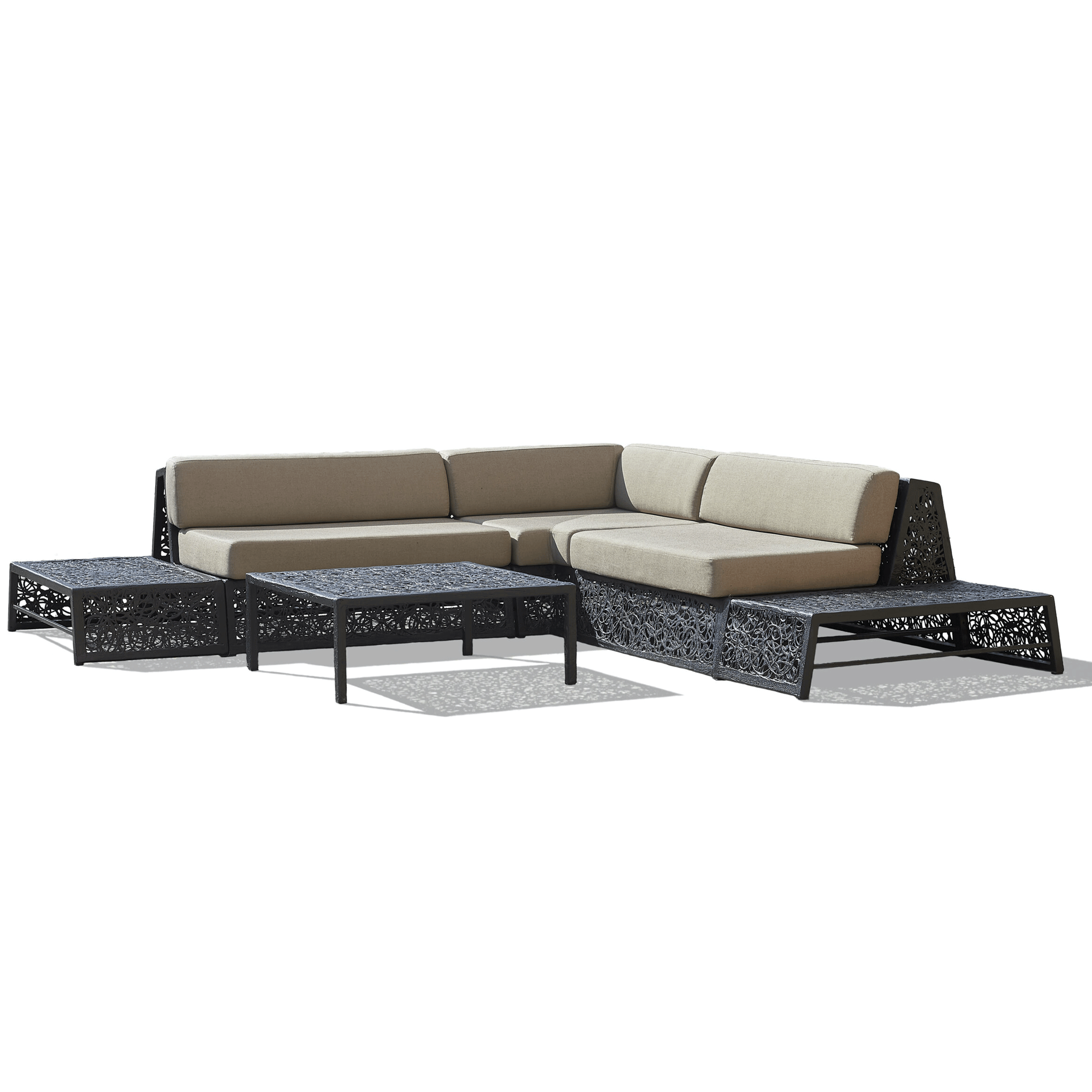 Premium Gartenmöbel Loungegruppe im Garten
