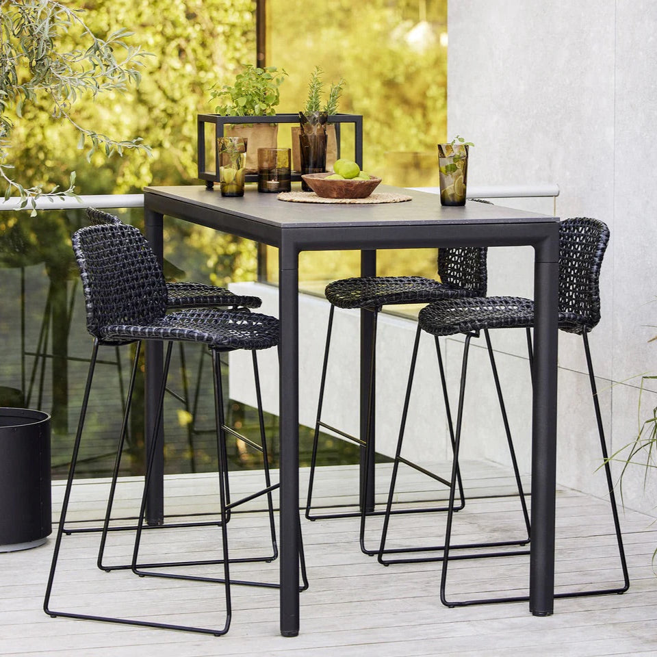 Cane-Line Vibe Bahocker – Detailansicht Cane-line Weave und Verarbeitung
