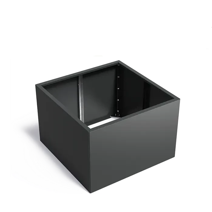 Langlebig und Stilvoll
CARREZ bringt Ihren Garten zum Leuchten! Aus verzinktem Stahl gefertigt, bleibt das Pflanzgefäß auch bei Wind und Wetter schön. So genießen Sie nicht nur frische Pflanzen, sondern auch ein Design-Highlight.
