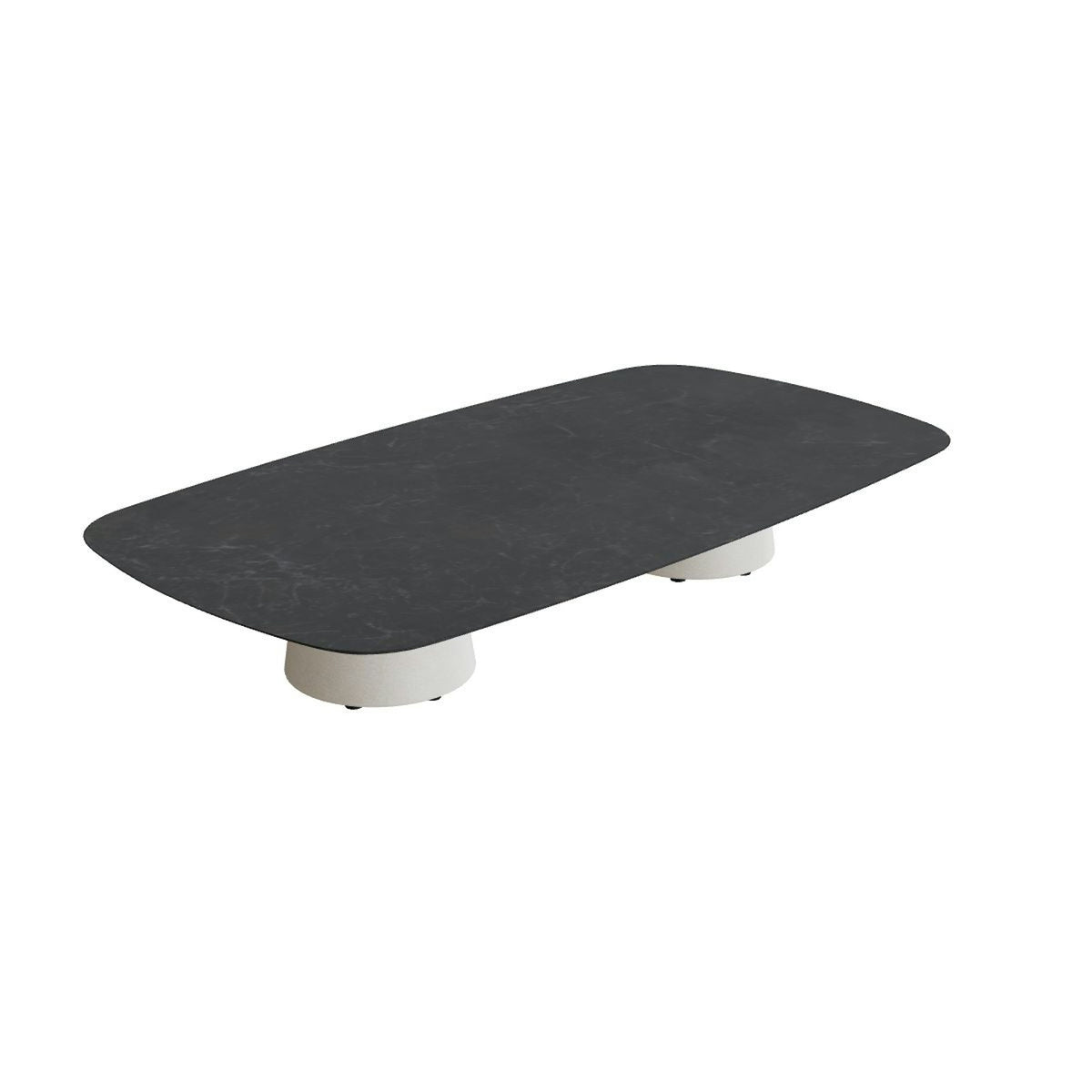 Royal Botania Conix Tisch 220 x 120 cm – niedriger Loungetisch, H 35 cm · Sockel sand (desert) · Keramik schwarz geädert (Nero Marquina)