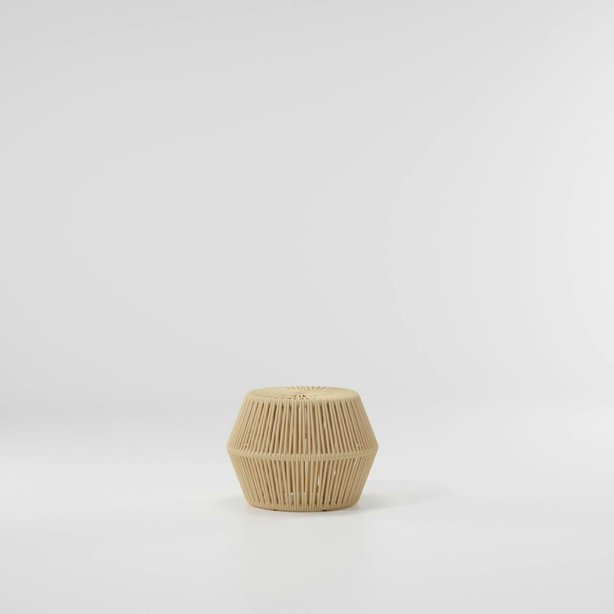 Kettal Objects Pouf hoch – Produktansicht