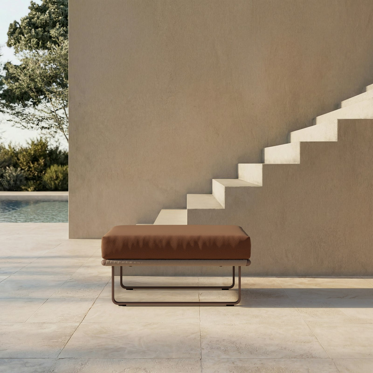 Kettal Bitta Hocker L – Seitenansicht