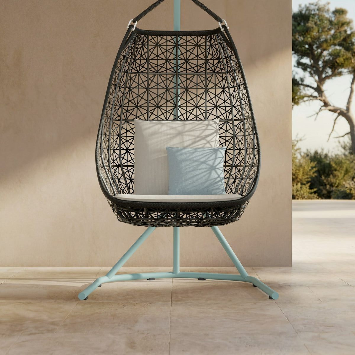 Kettal Maia Egg-Swing Hängesessel – Frontalansicht