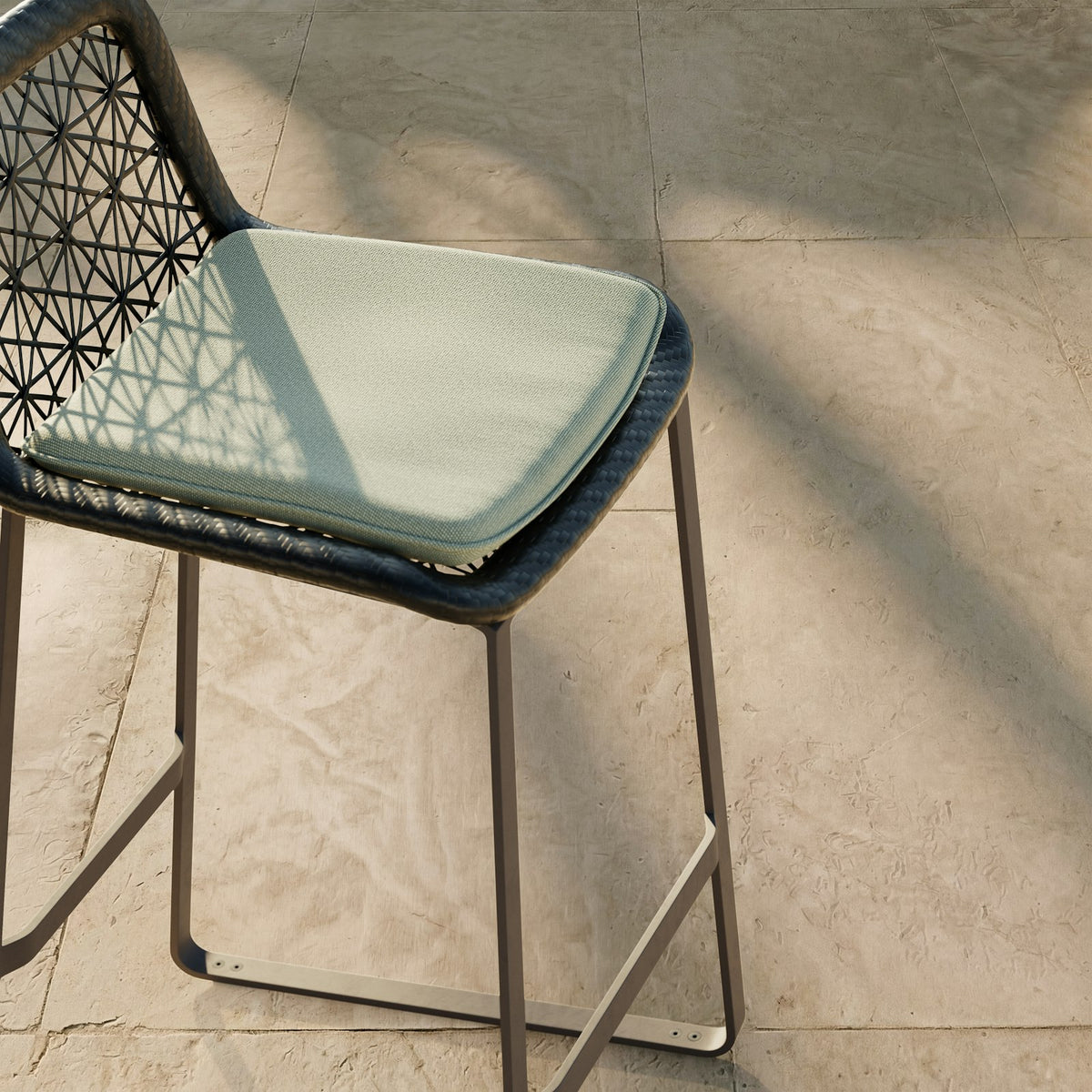Kettal Maia Barstool – Detailansicht