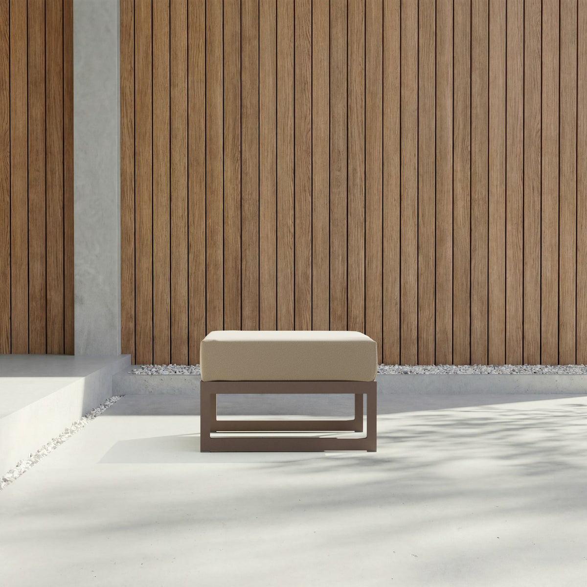 Kettal Landscape Hocker Footstool – Seitenansicht