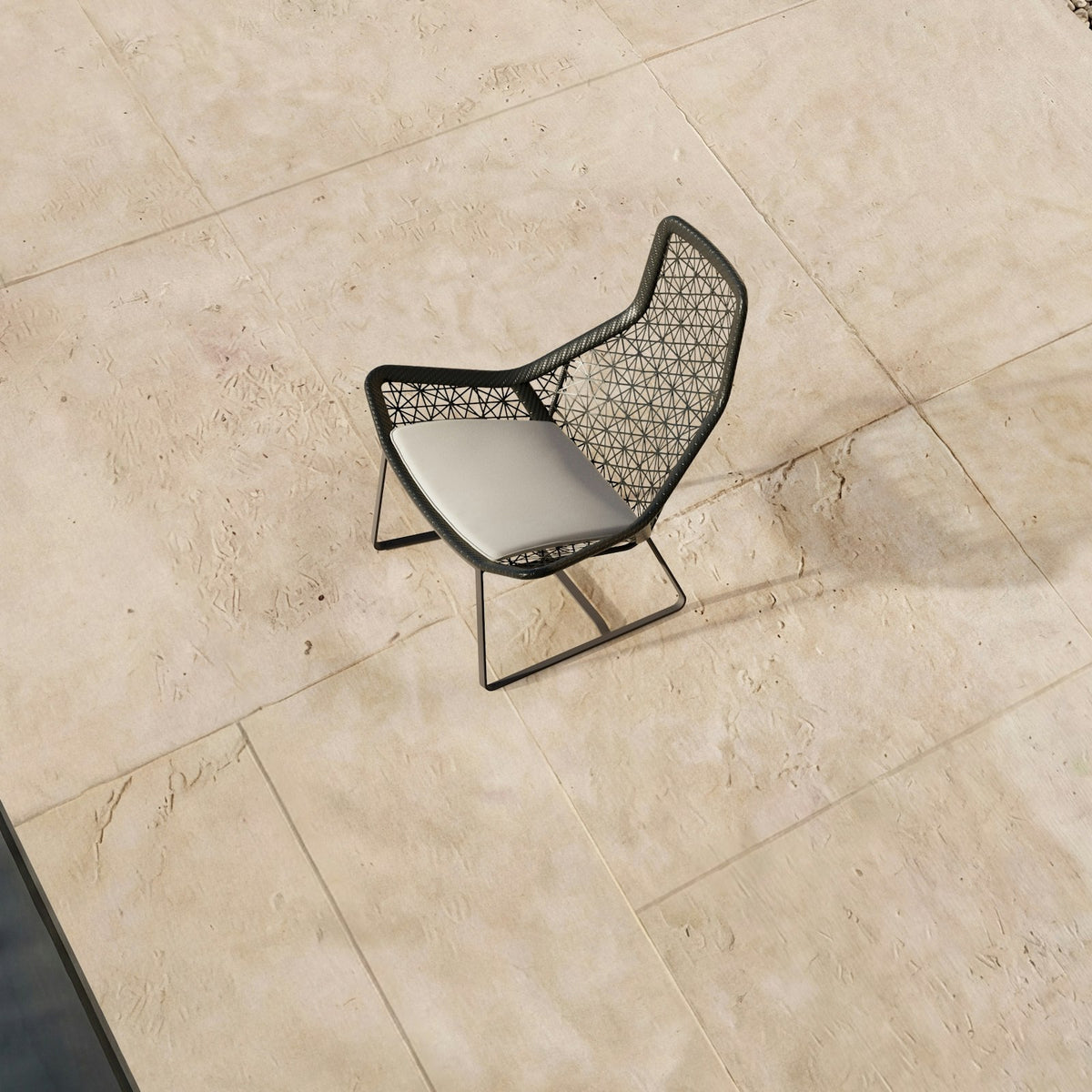 Kettal Maia Relaxsessel mit Aluminiumbeinen – Draufsicht