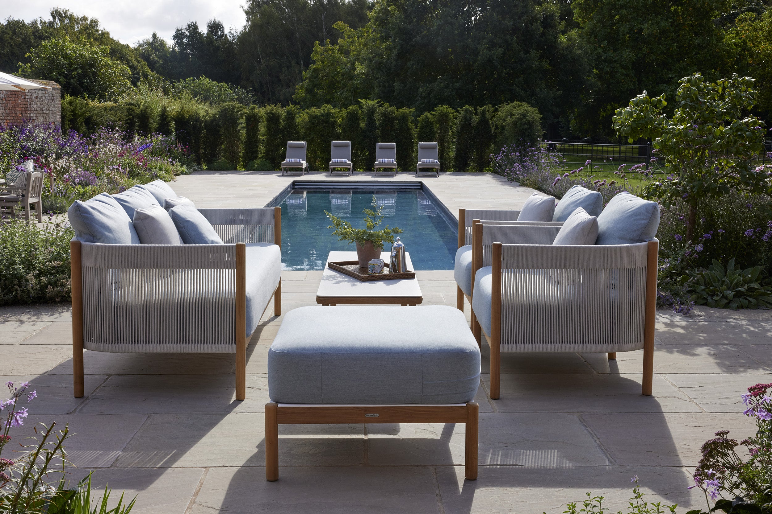 Barlow Tyrie I Cocoon Sessel