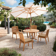 Chesapeake Esstisch Ø 115 cm

Durchmesser: 115 cm
Höhe: 74 cm
Platz für 4-6 Personen
Mit Sonnenschirmloch für Schutz vor Sonne
Robustes Design für den Außenbereich
Elegante Kanten und traditionelle Details
Dieser Tisch ist perfekt für gemütliche Mahlzeiten im Garten, auf der Terrasse oder im Freien. Er schützt Sie vor der Sonne und bietet Platz für Familie und Freunde. Ideal für alle, die funktionale und stilvolle Möbel suchen.