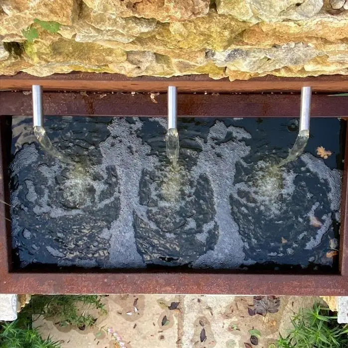 Adezz I Teichwand freistehend aus Cortenstahl