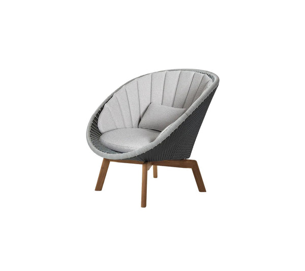 Cane-Line I Peacock Loungesessel mit Teak Beinen