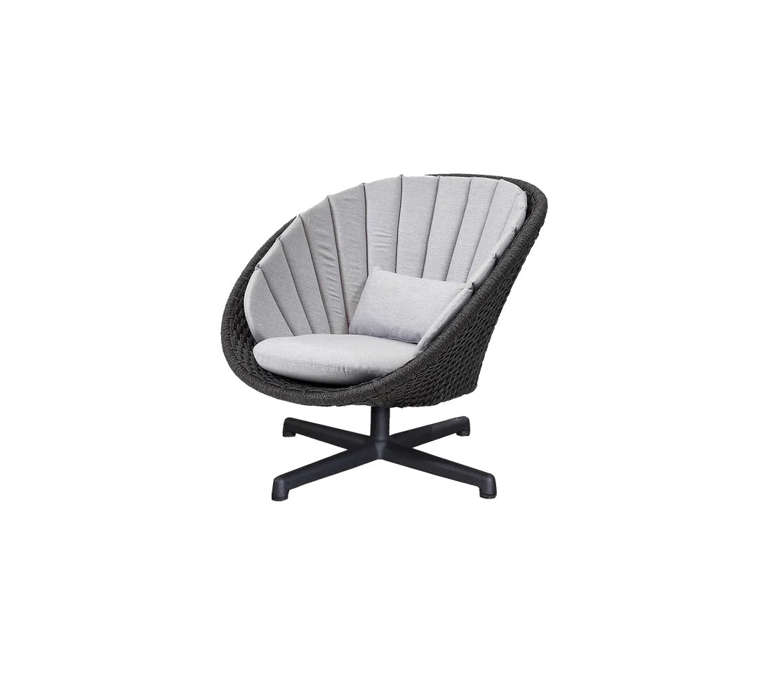 Cane-Line I Peacock lounge chair swivel