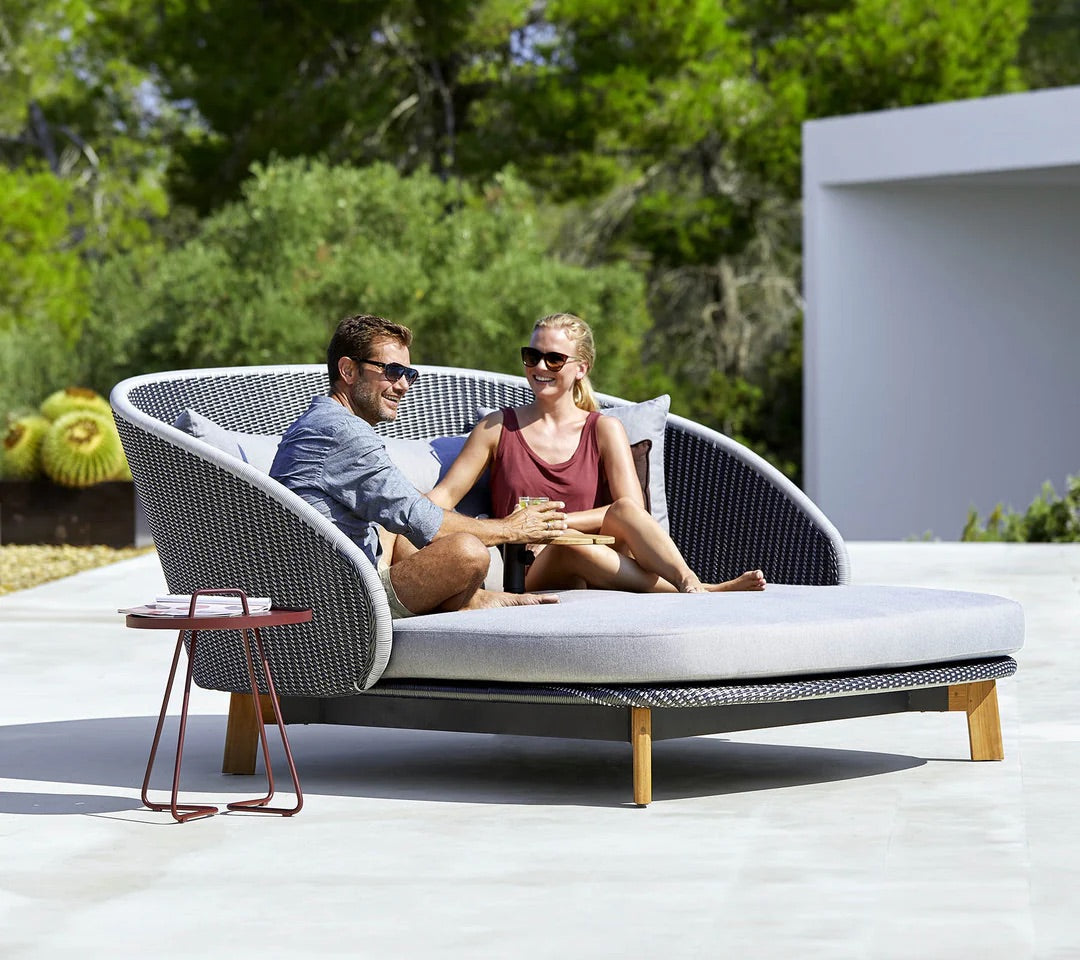 Cane-Line I Peacock Daybed