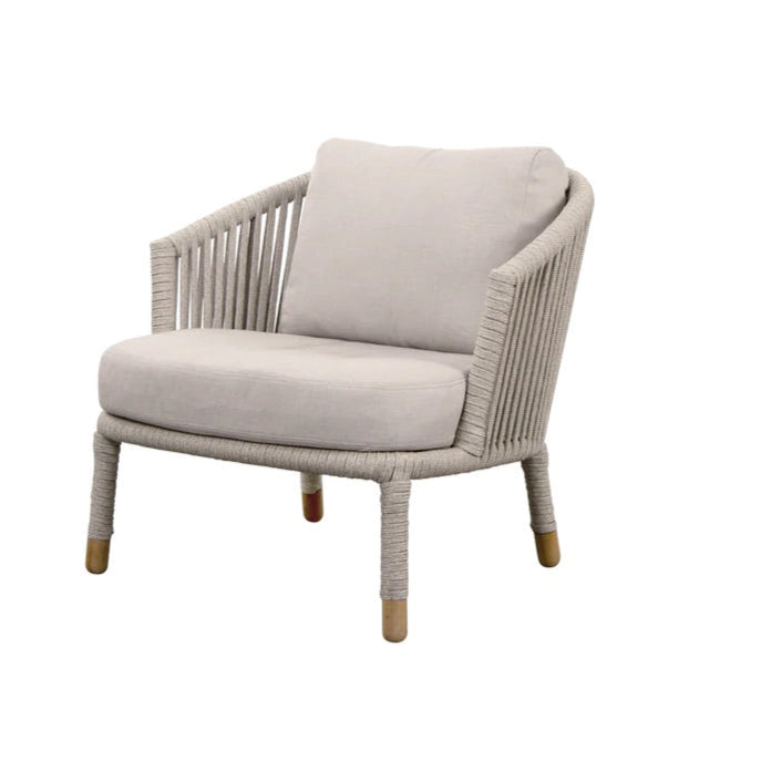 Cane-Line I Moments lounge chair