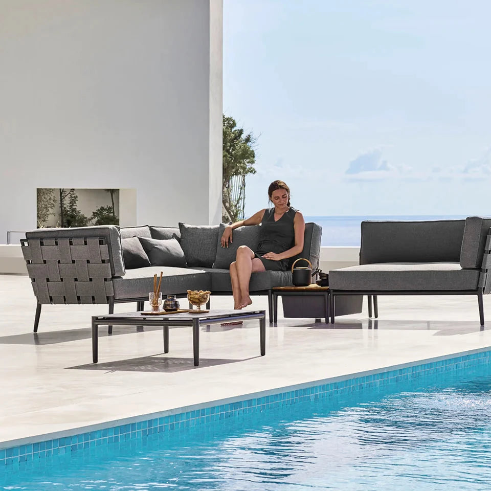 Cane-Line I Conic Couchtisch 75 cm, quadratisch