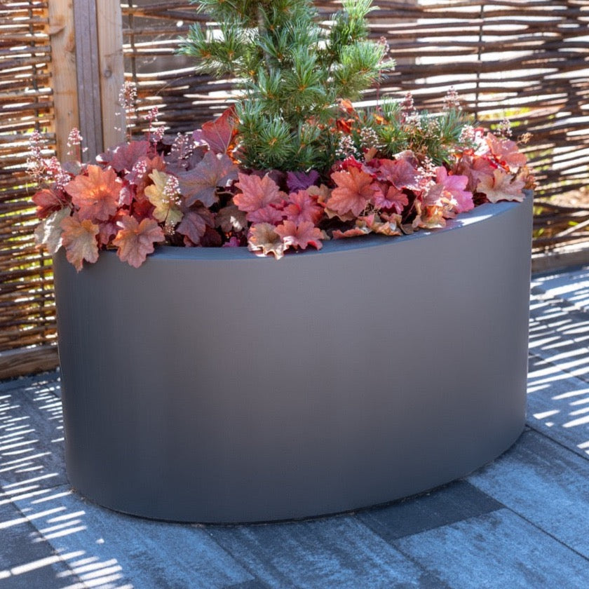 Ellipse Fiberglas-Pflanzgefäß – Robustes Design
Dieses Pflanzgefäß ist aus stabilem Fiberglas gefertigt. Es ist ideal für den Außenbereich und in mehreren Farben erhältlich. Perfekt für Garten, Terrasse oder Balkon.