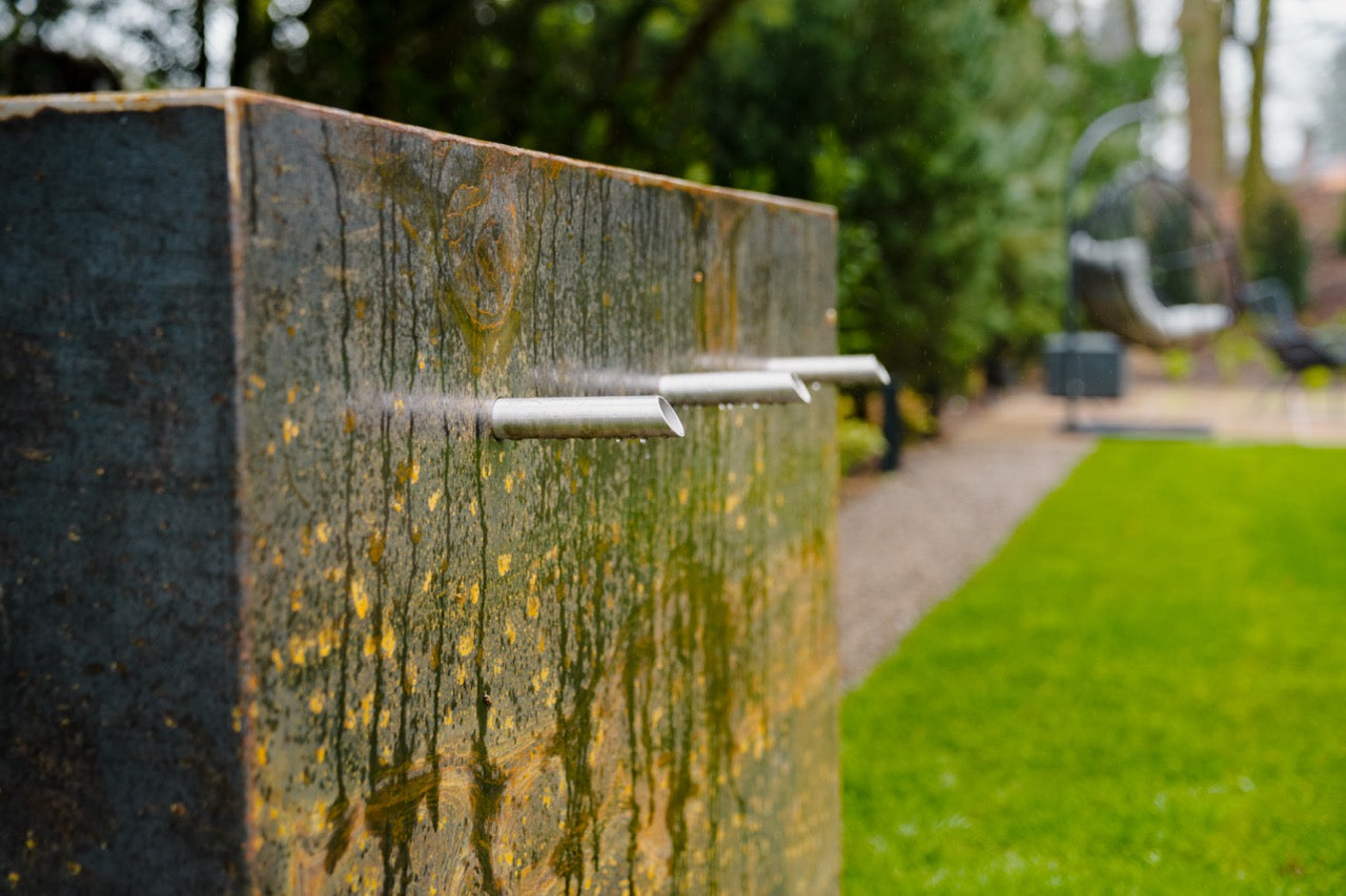 Adezz I Feste Teichwand aus Cortenstahl