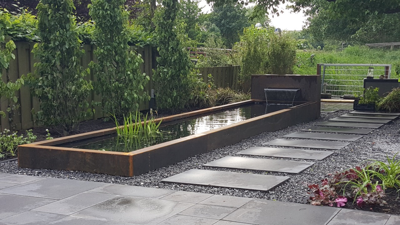 Adezz I Teich aus Cortenstahl