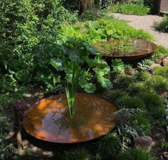 Adezz I Wasserschale aus Stahl