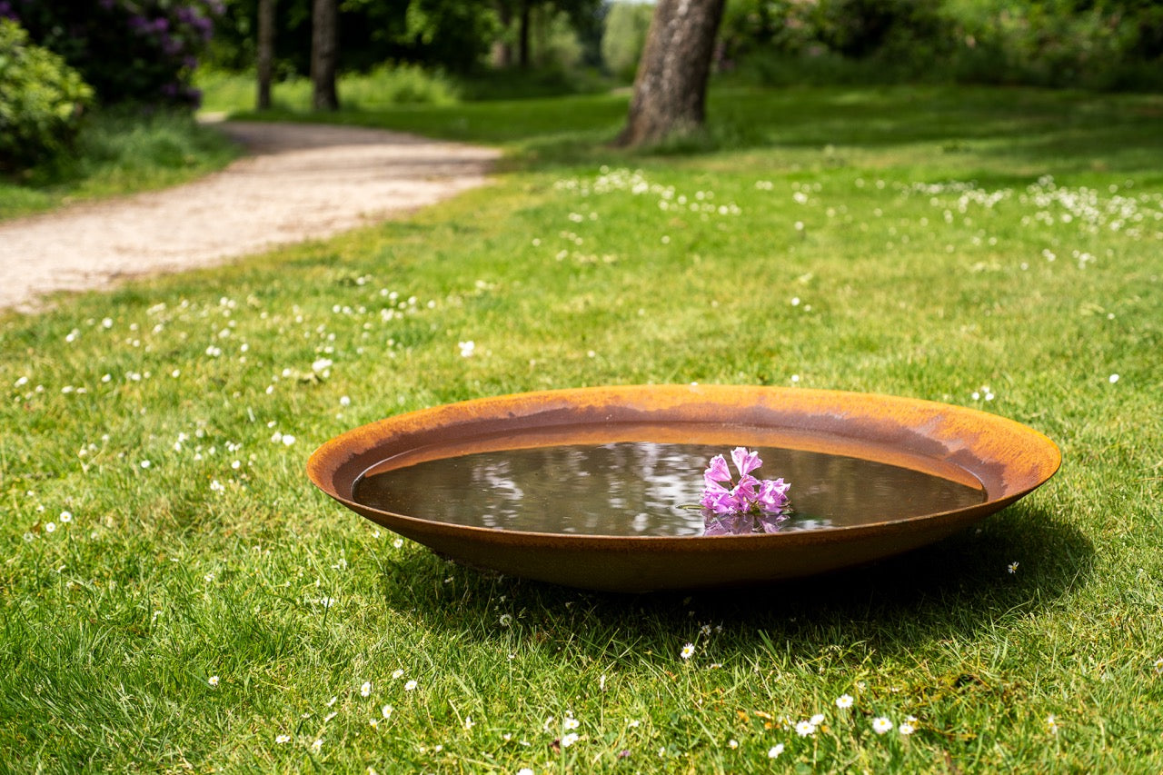 Adezz I Wasserschale aus Stahl