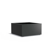 Stilvolles Design für Ihren Außenbereich
Verleihen Sie Ihrem Garten oder Balkon einen modernen Akzent – das Adezz Carrez Pflanzengefäß aus pulverbeschichtetem Aluminium vereint zeitloses Design mit Langlebigkeit. Ein eleganter Begleiter, der Witterungen standhält und dabei immer gut aussieht.