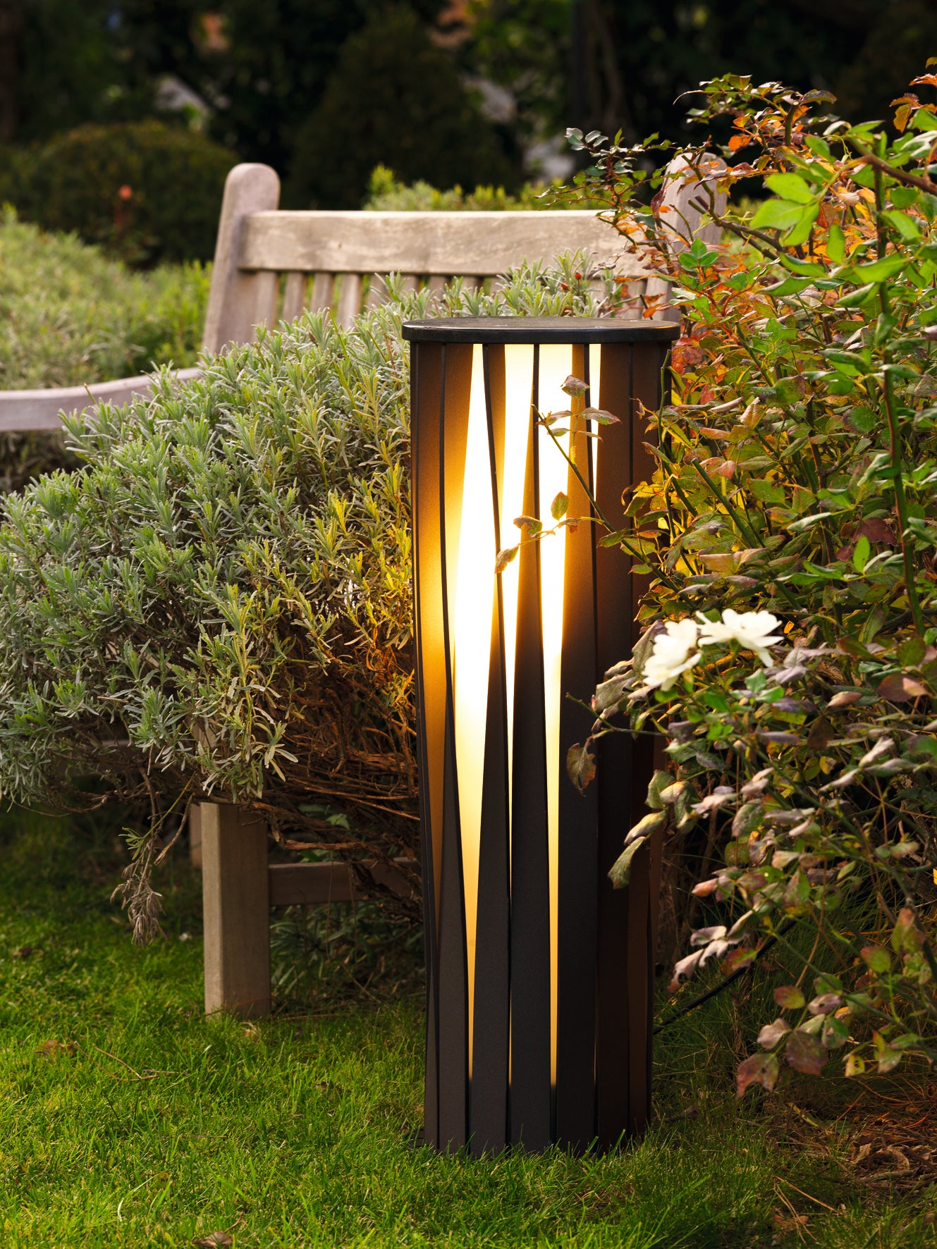 Unopiu I Aton große Stehleuchte