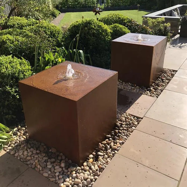 Corten water block with LED and pump 