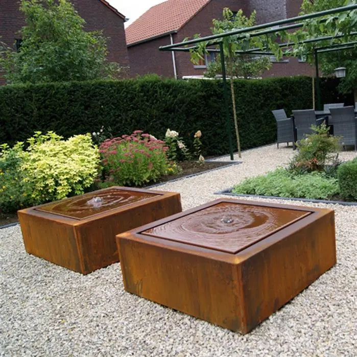 Water table made of Corten steel with LED and square pump 