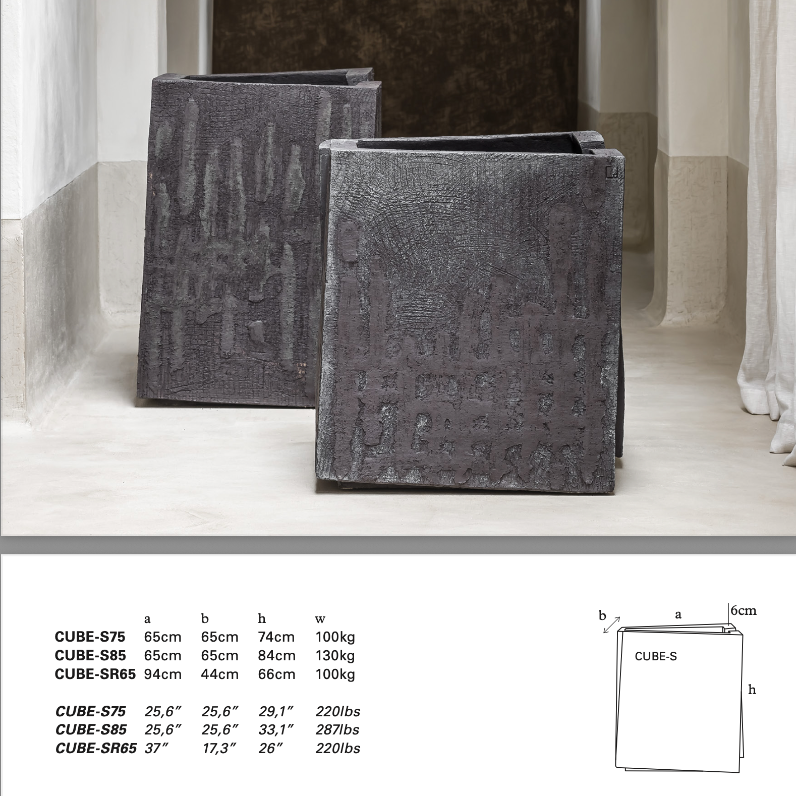 Handmade frost-resistant clay planters – Atelier Vierkant Cube-S model in black, perfect for gardens, terraces and design hotels.