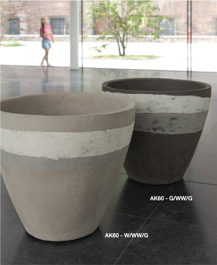 Entdecken Sie Atelier Vierkant's handgefertigte AK-Modelle: Terrakotta-Gefäße für das ganze Jahr! Frostfest & farbenfroh - Jetzt shoppen!