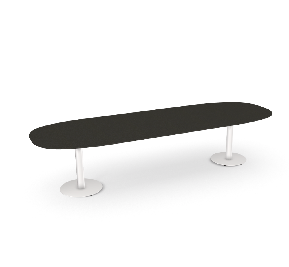 Tribu I T-Table niedriger Esstisch 298 cm, oval