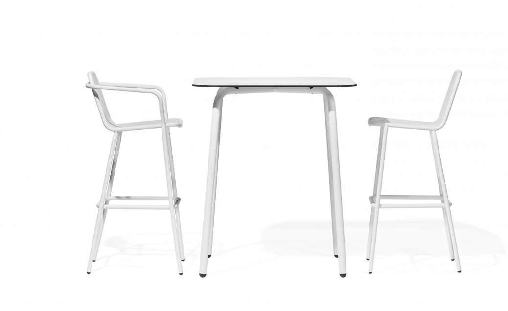 Todus I Starling bar stool with armrests