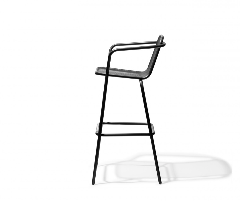 Todus I Starling bar stool with armrests