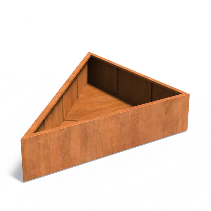 Adezz I Triangle Pflanzgefäß aus Cortenstahl