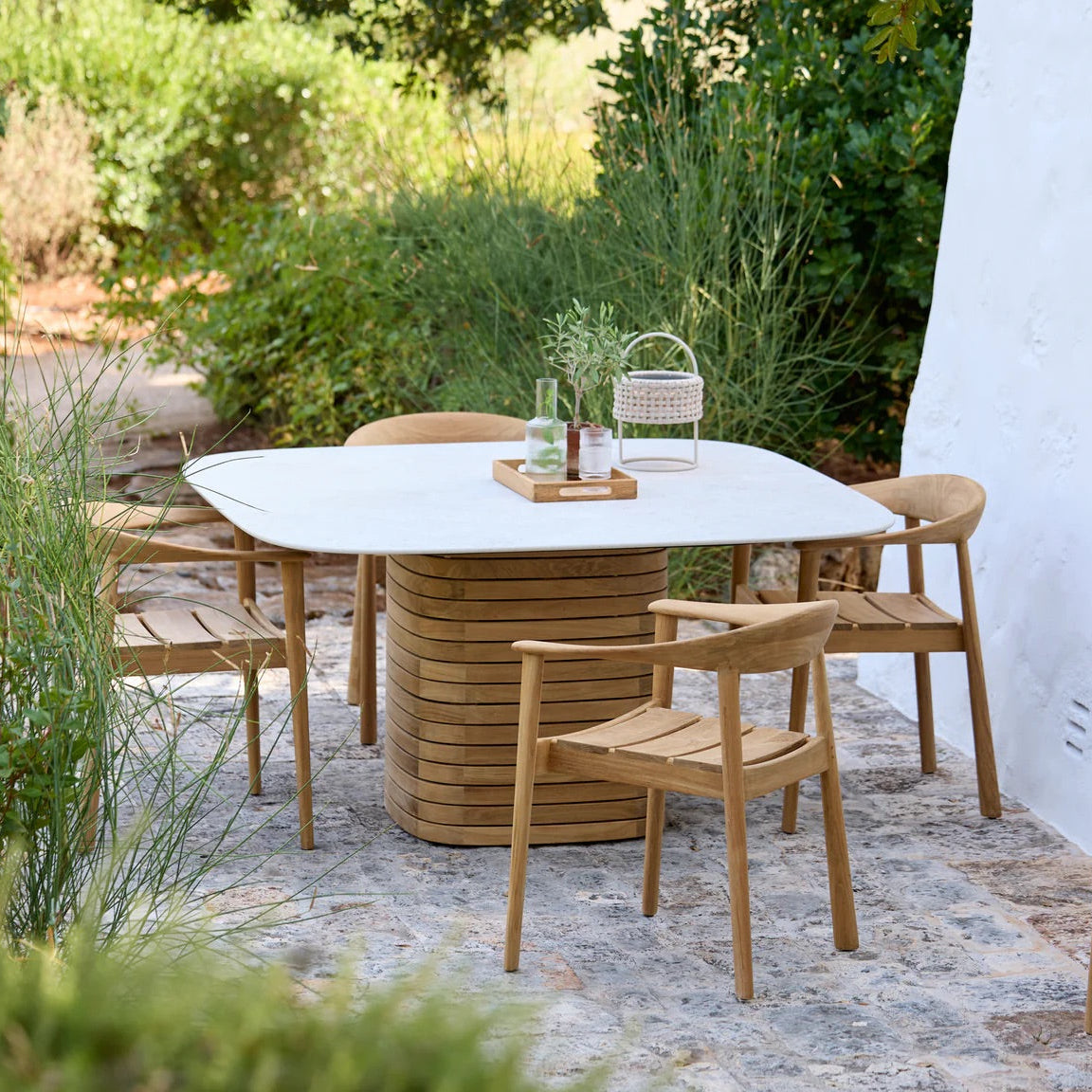 Cane-Line | Mellow Esstisch 144 cm, quadratisch