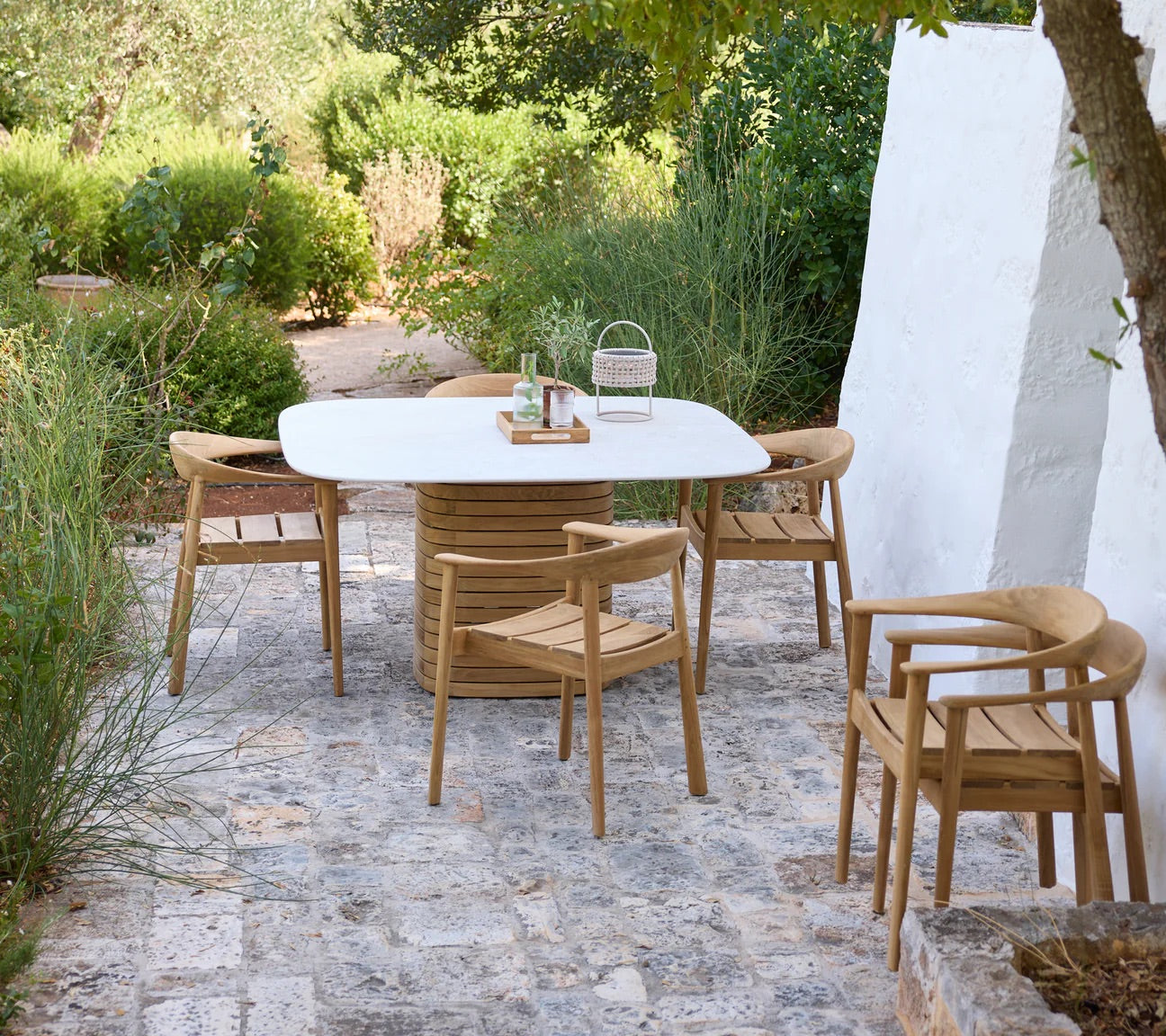 Cane-Line | Mellow Esstisch 144 cm, quadratisch