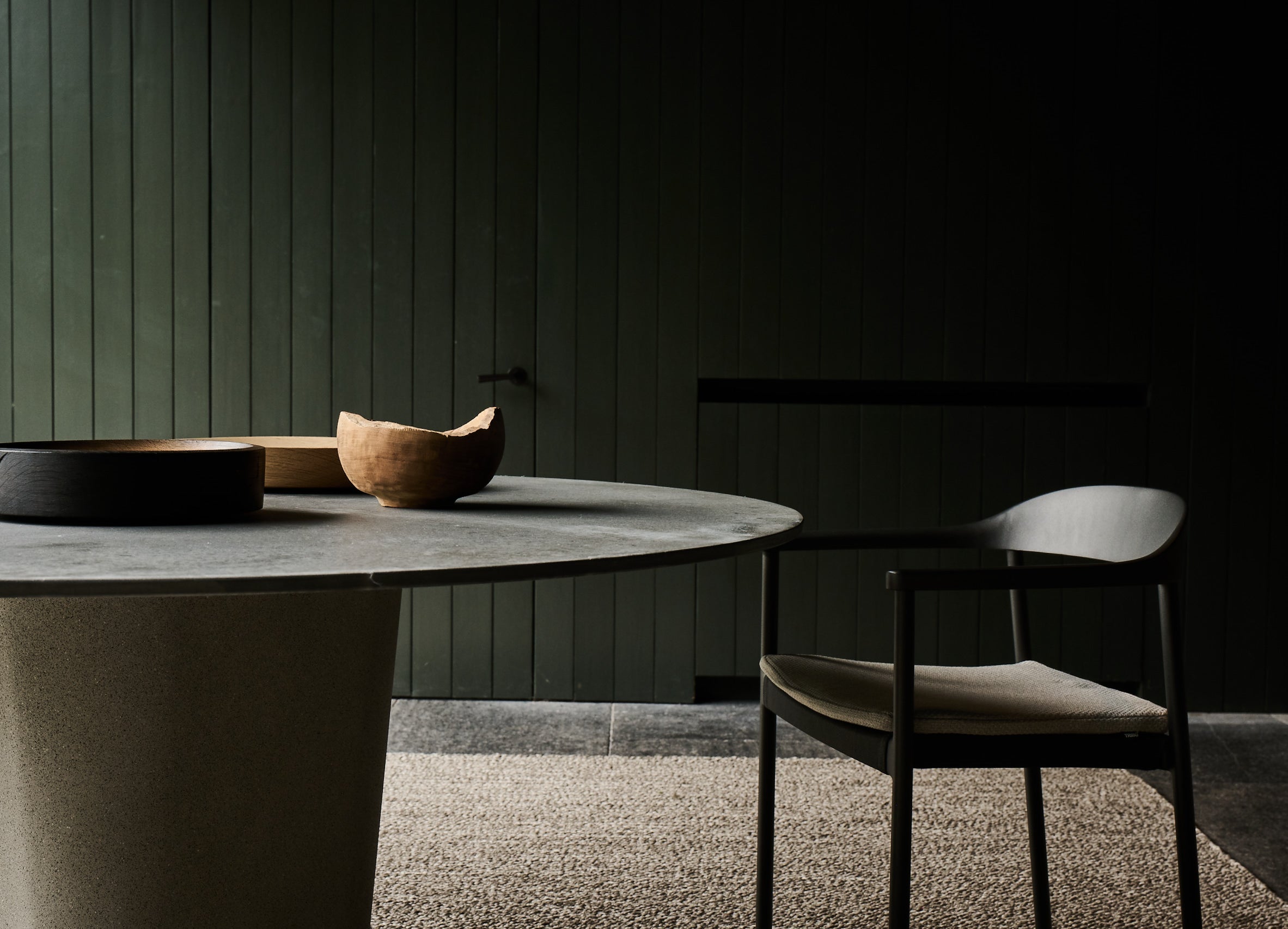 Tribu I Tao dining table 240 cm, oval