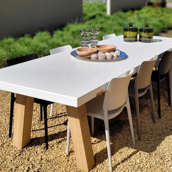 Table à manger Adezz Colla avec pieds en chêne 300 cm 