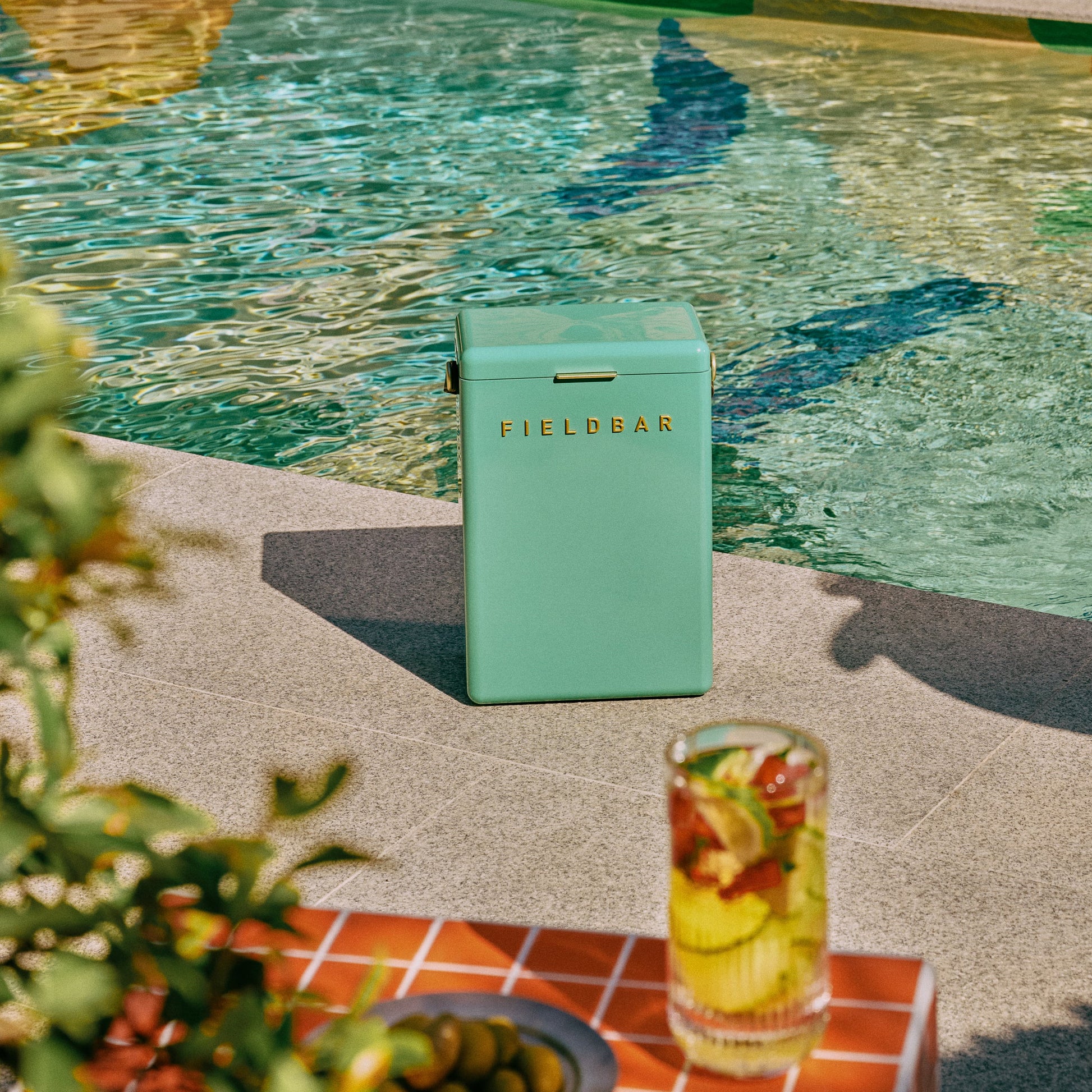 Fieldbar Kühlbox 10L Grün – Frontansicht