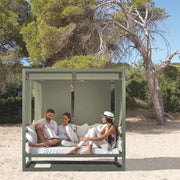 Gandia Blasco | Tres al fresco covered sofa