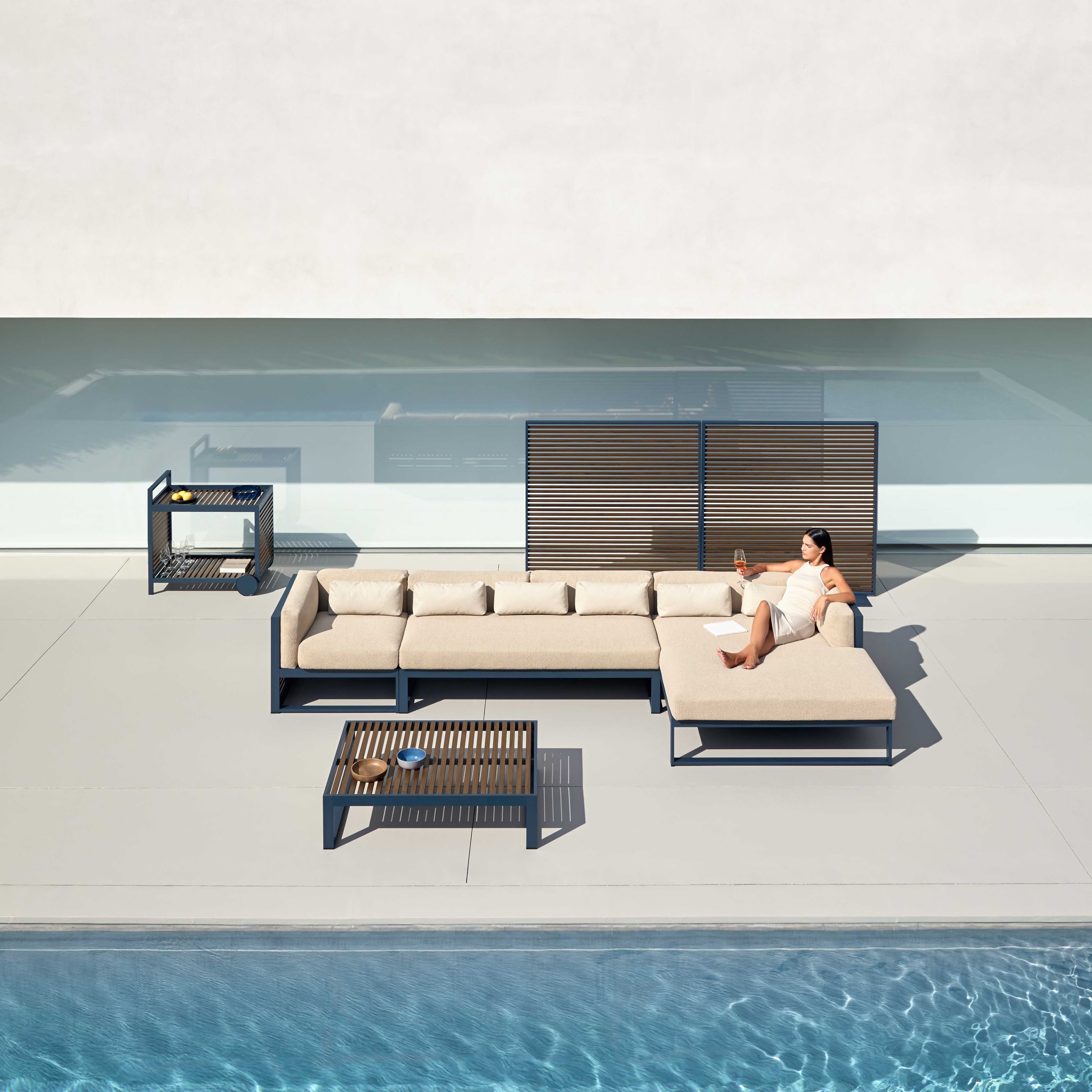 Gandia Blasco I DNA Loungetisch 121 cm, rechteckig