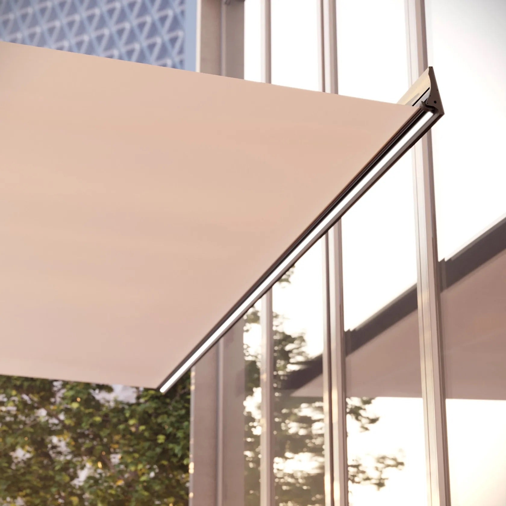 Unosider I Gate Shade