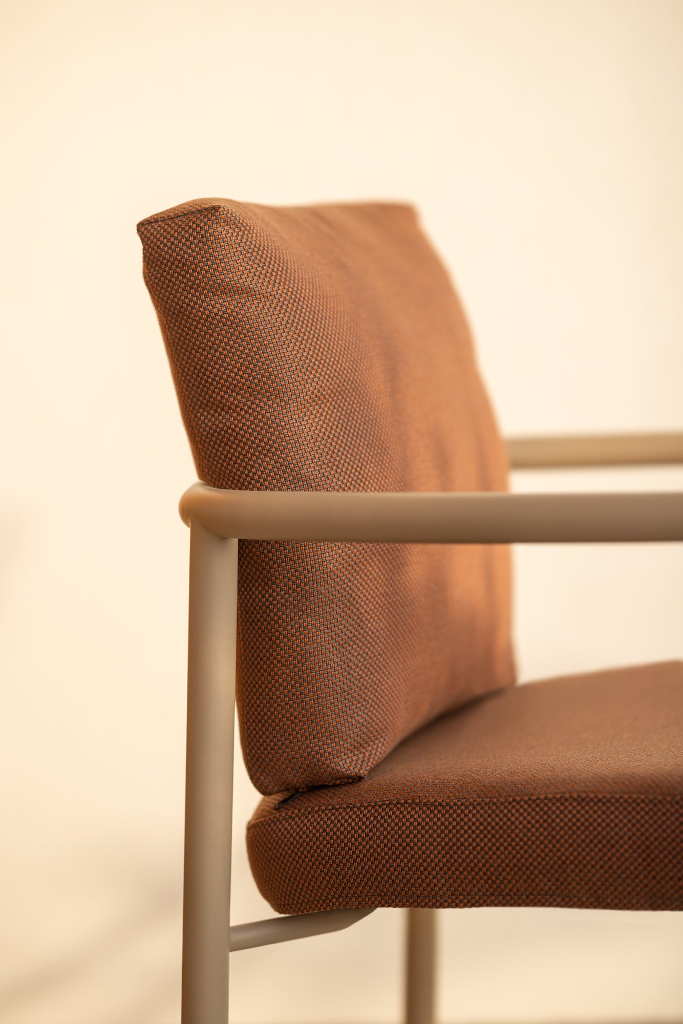 Todus I Kori Armlehnenstuhl