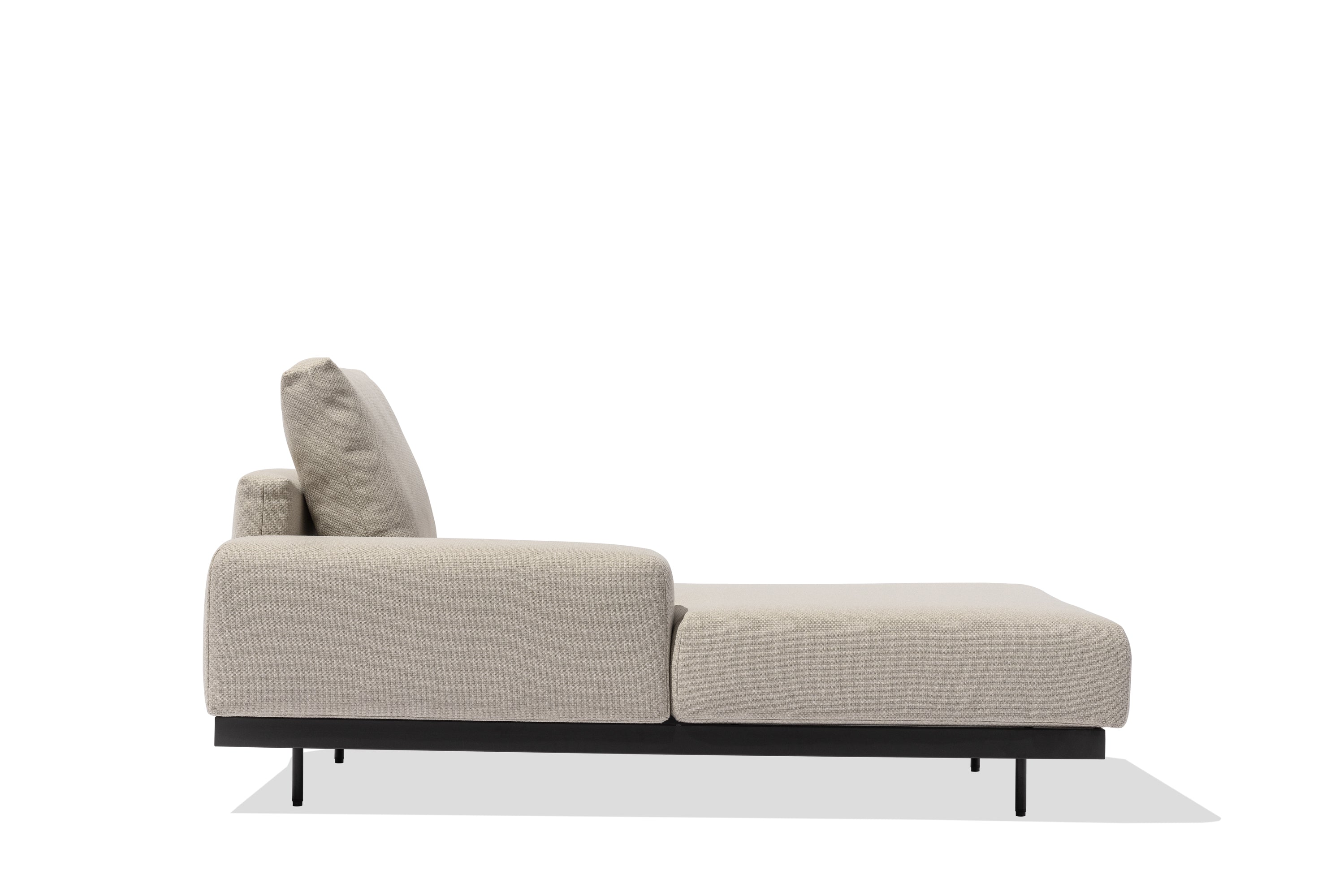 Todus I Dongo Chaiselongue mit niedriger Armlehne rechts