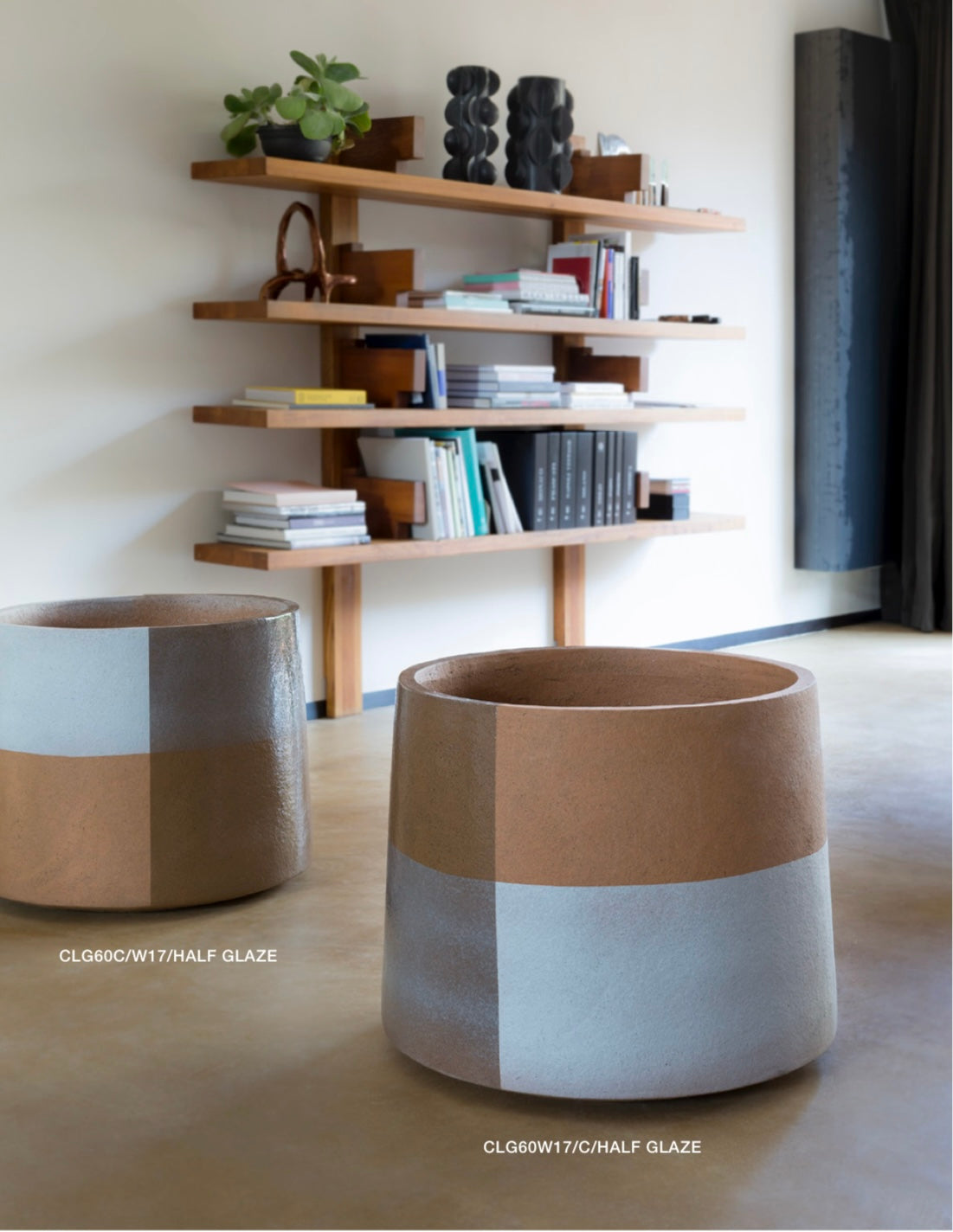 Entdecken Sie das Model CLG von Atelier Vierkant: Eleganz trifft auf Qualität! Handgefertigtes Terrakotta-Design, das begeistert. Jetzt verschönern!