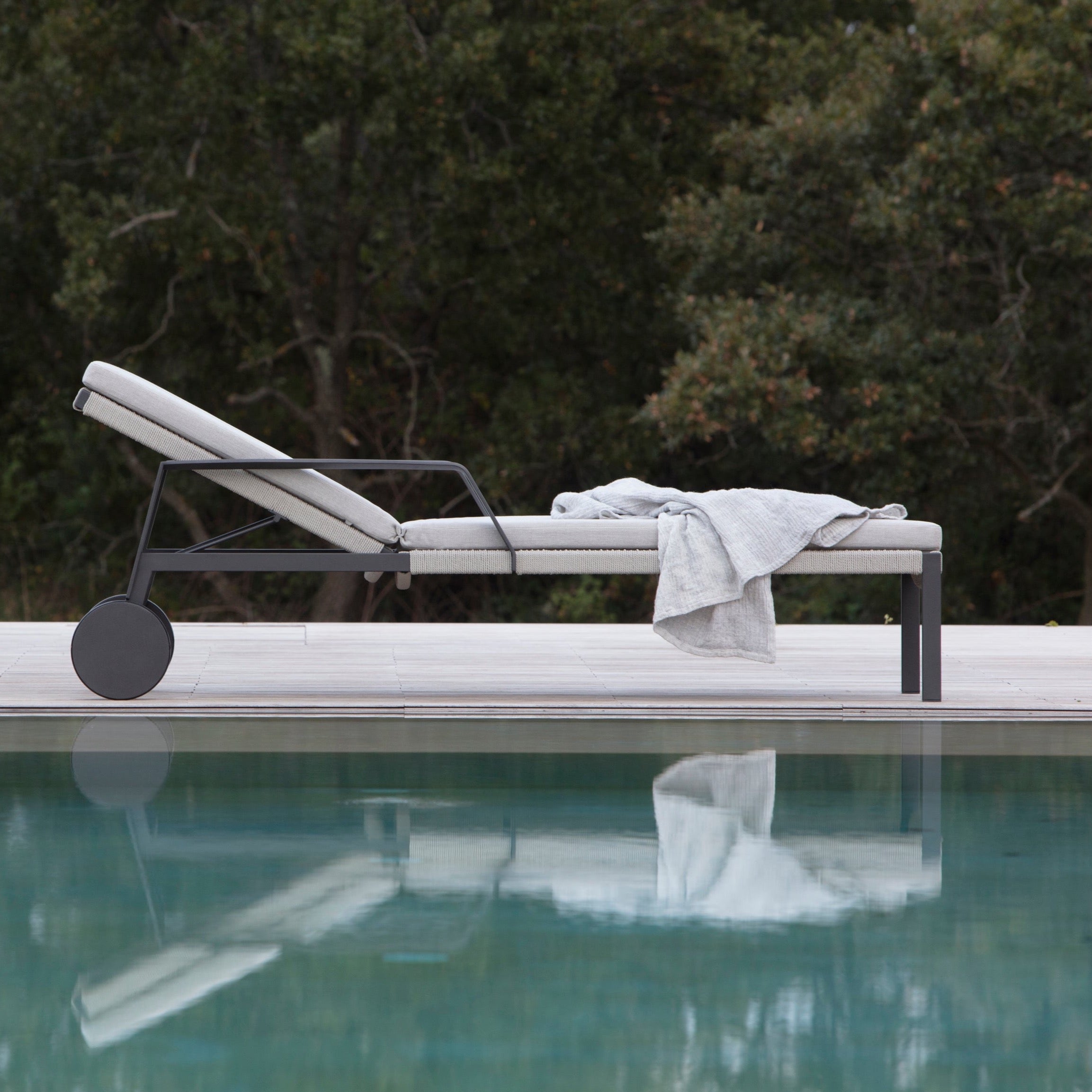 Tribù NODI lounger 