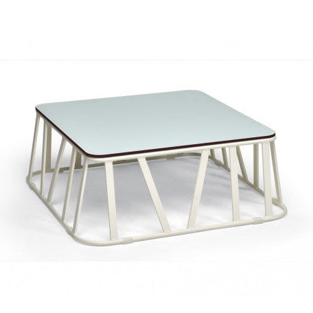 Roberti I Hamptons Lounge