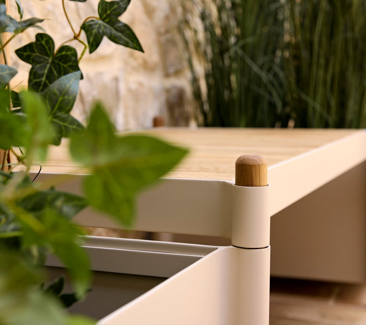 Cane-Line Sticks Sitzbank mit Pflanzgefäßen – Ansicht 8