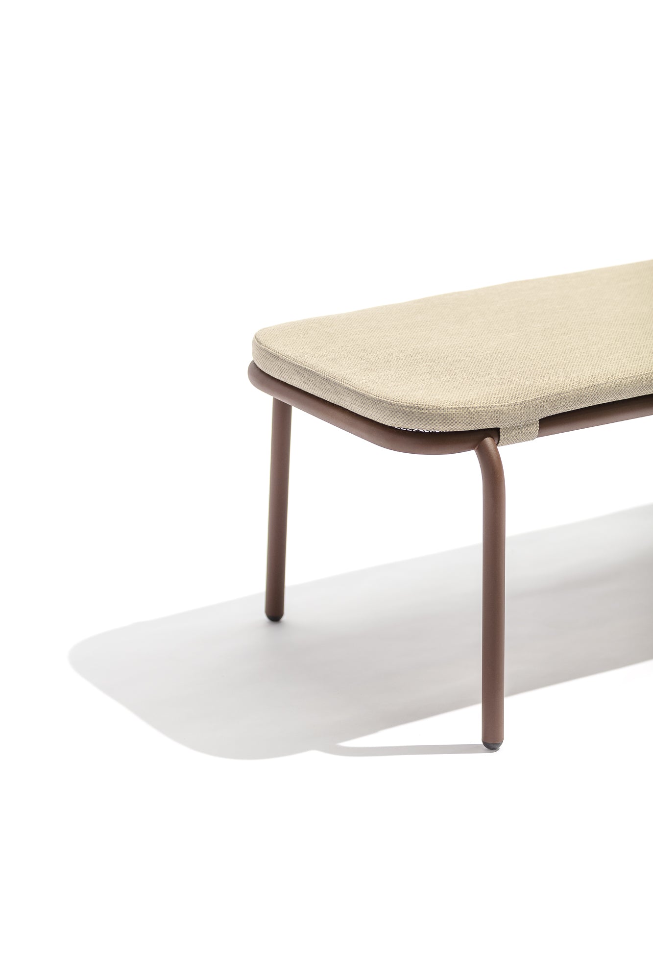 Todus I Starling Bank 180 cm